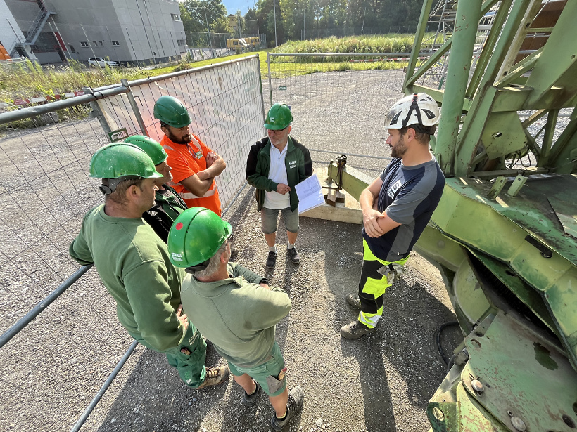 Erfolgreiche Kranführerausbildung mit der Gebr. Hilti AG in Schaan