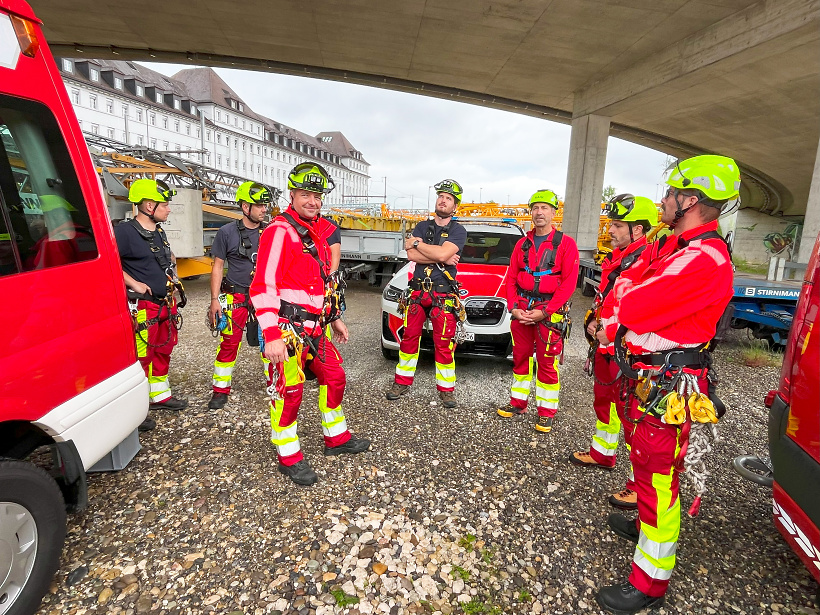 Spezialisierte Rettungsausbildung für die Berufsfeuerwehr Basel in Olten