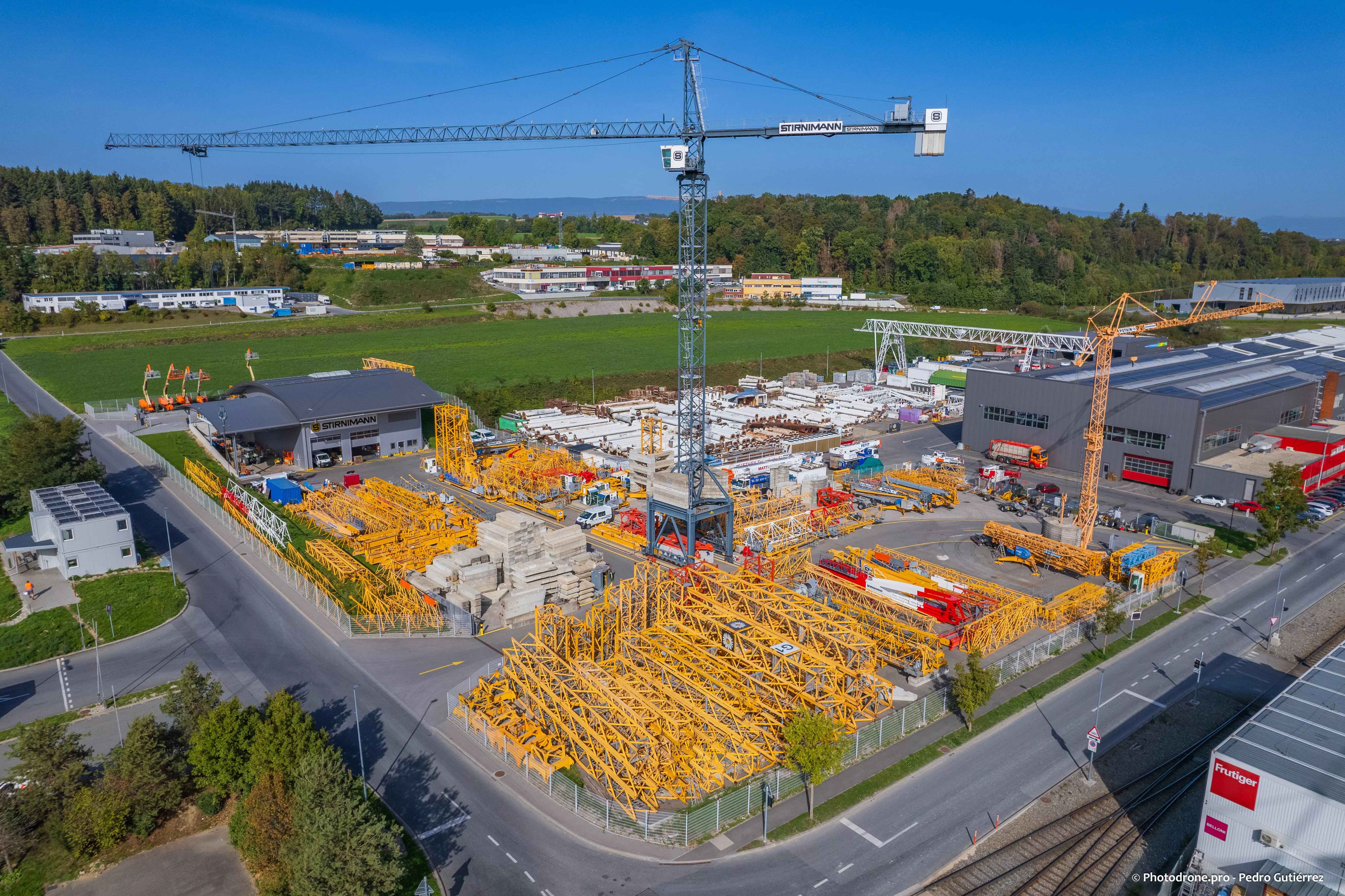 &copy; Photodrone pro A2S 0854